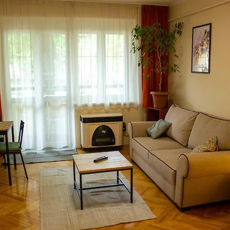 Foxy Apartman *